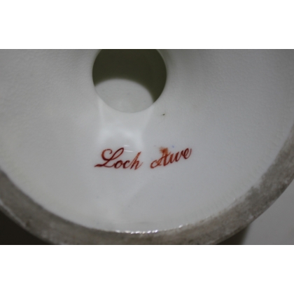 Coupe en porcelaine \"Loch Arve\" sur piédouche