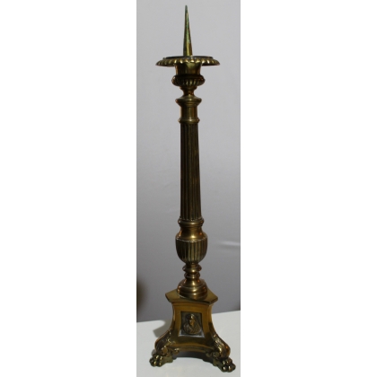 Pair of brass candlesticks by Moinat SA – Antiques and home décor