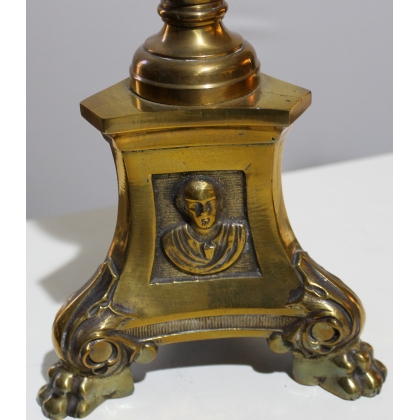 Pair of brass candlesticks by Moinat SA – Antiques and home décor