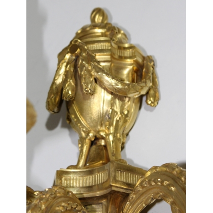 Pair of Louis XVI-style wall sconces in gilded bronze by  Moinat SA  - Antiques and home décor