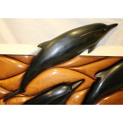  Panneau sculpté "Dauphins" signé Marc COROLLER sur  Moinat SA  - Antiquités décoration