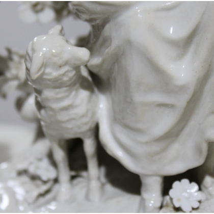 Pair of Chelsea porcelain candlesticks from Moinat SA – Antiques and home décor