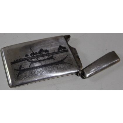  Boite à cartes de visite en argent gravée "Nil" sur  Moinat SA  - Antiquités décoration