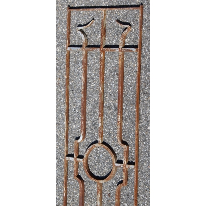  Grille en fer forgé sur  Moinat SA  - Antiquités décoration
