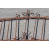  Grille de fenètre en fer forgé sur  Moinat SA  - Antiquités décoration