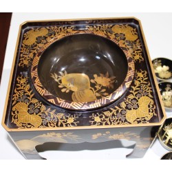 Moinat SA 出品的黑色与金色漆艺插花架 - 古董与装饰品
