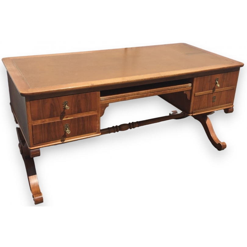 Bureau style Louis-Philippe en noyer, dessus cuir