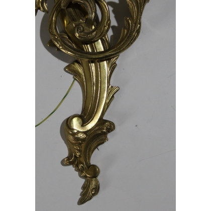  Paire d'appliques style Louis XV à 2 lumières sur  Moinat SA  - Antiquités décoration