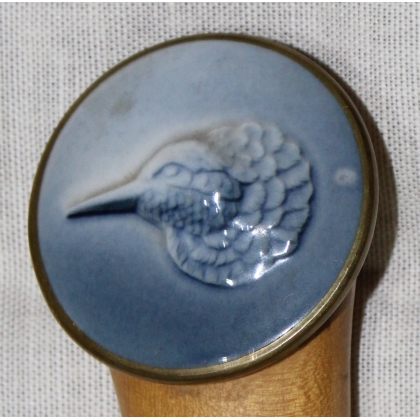 Blue silk parasol with porcelain knob at  Moinat SA  - Antiques and home décor