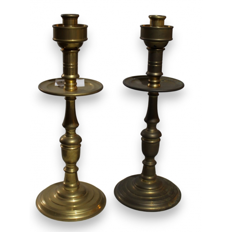 Pair of bronze candlesticks by  Moinat SA  - Antiques and home décor