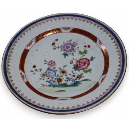 Assiette en porcelaine chinoise \"Fleurs\"