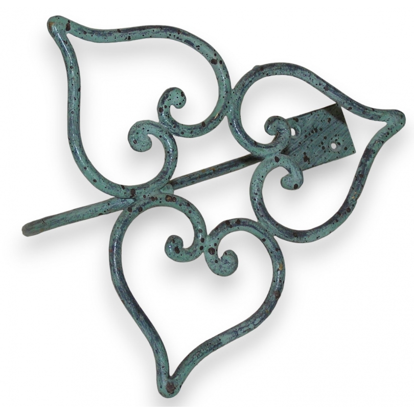 Green brass ‘3 hearts’ brooch from Moinat SA – Antiques and home décor