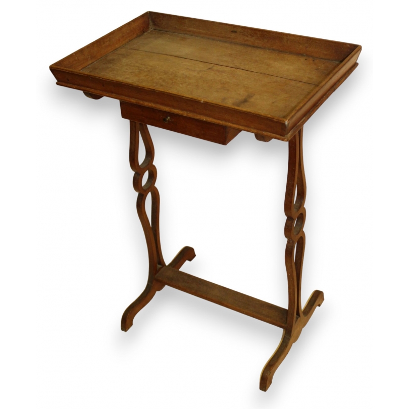 Basin worker at Moinat SA – Antiques and home décor