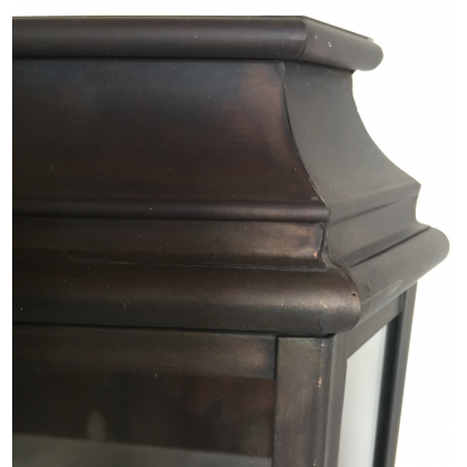 Antique-finished brass wall light from Moinat SA – Antiques and home décor