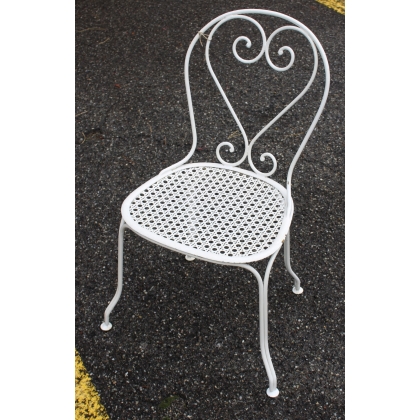 White wrought-iron VINCENNES chair from Moinat SA – Antiques and home décor