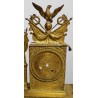 Pendule en bronze doré ornée de Napoléon