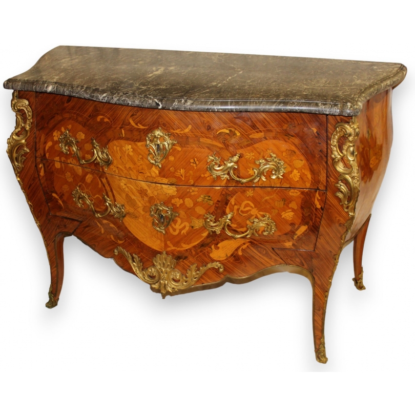  Commode Louis XV galbée à 2 tiroirs sur  Moinat SA  - Antiquités décoration