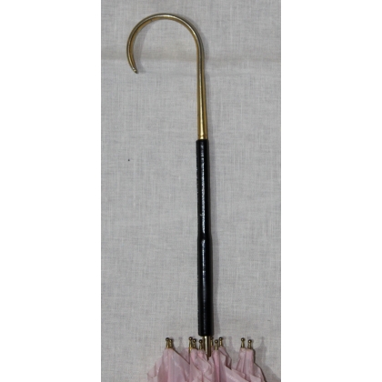 Pink parasol by NYLFLAC NYLFRANCE at  Moinat SA  - Antiques and home décor