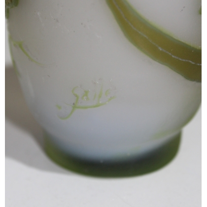  Petit vase signé GALLÉ* décor feuilles vertes sur  Moinat SA  - Antiquités décoration