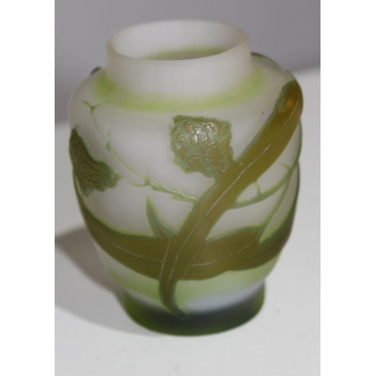  Petit vase signé GALLÉ* décor feuilles vertes sur  Moinat SA  - Antiquités décoration