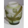  Petit vase signé GALLÉ* décor feuilles vertes sur  Moinat SA  - Antiquités décoration