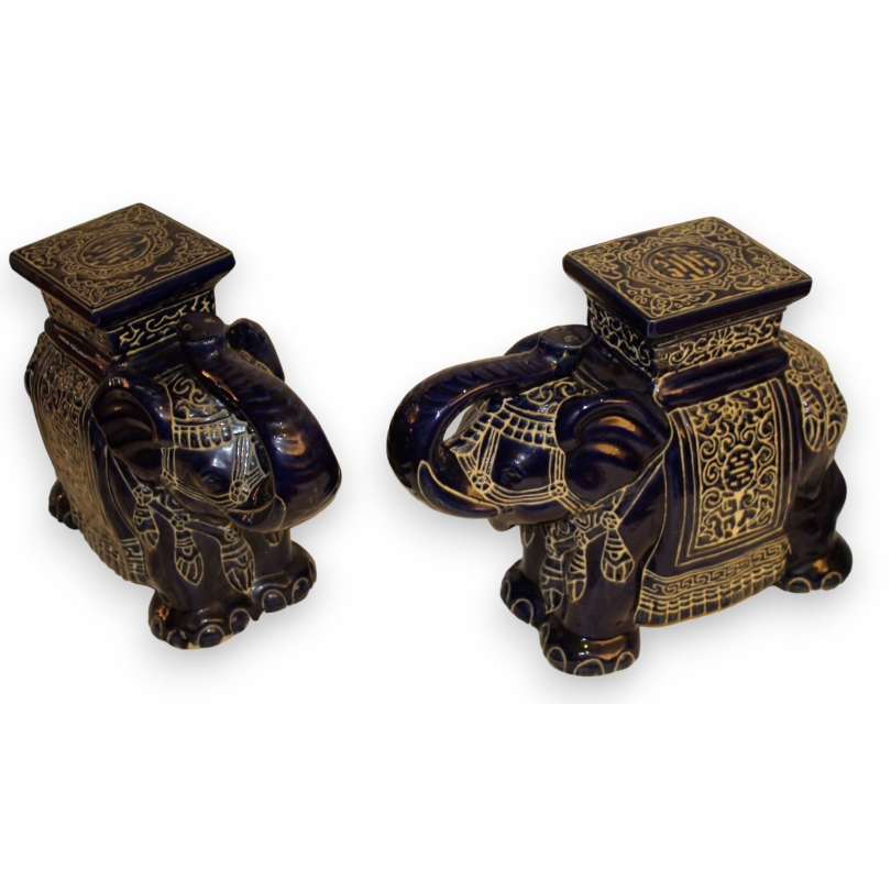 Paire d\'éléphants en céramique vernissée bleu