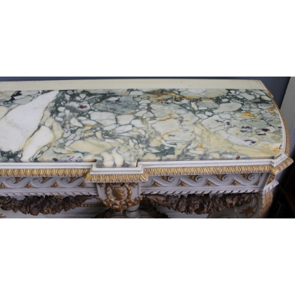 A richly carved Louis XVI-style console table by Moinat SA – Antiques and home décor
