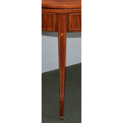  Table portefeuille demi-lune anglaise en acajou sur  Moinat SA  - Antiquités décoration
