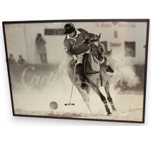 Poster encadré "Polo" pour Cartier