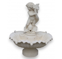 Fontaine Putto en pierre taillée de Vicenza