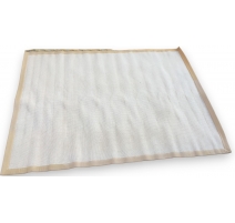 Tapis en raphia, bordure beige