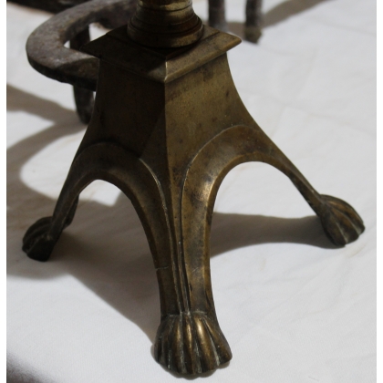 Paire de chenets Louis XIV décor toupie