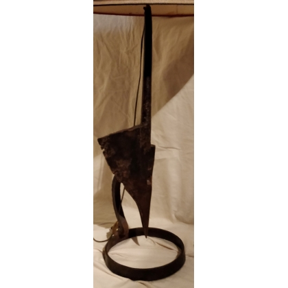 Soc de charrue monté en lampe