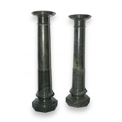 Paire de colonnes en marbre vert