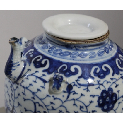 Théière boule en porcelaine décor fleurs