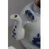 Théière boule en porcelaine décor personnages