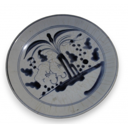 Petite assiette décor arbre bleu foncé