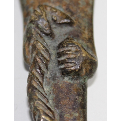 Bronze assyrien "Homme au serpent"