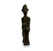 Bronze assyrien "Homme au serpent"