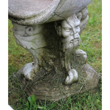 Gondola armchair with shell-shaped backrest