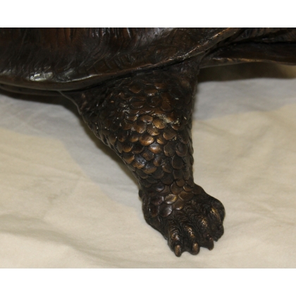 Grande tortue en bronze patine brune