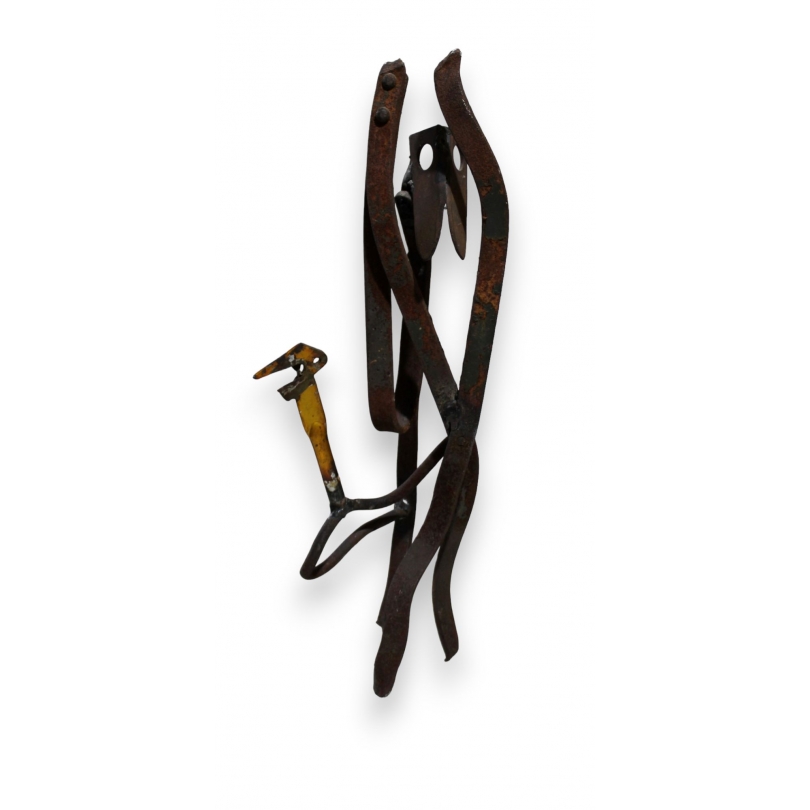 Sculpture en fer \"Initiation\" par Jeff BEER