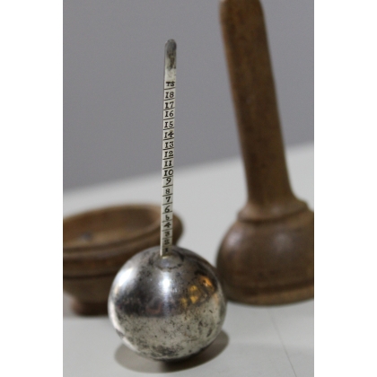 Silver alcohol scale