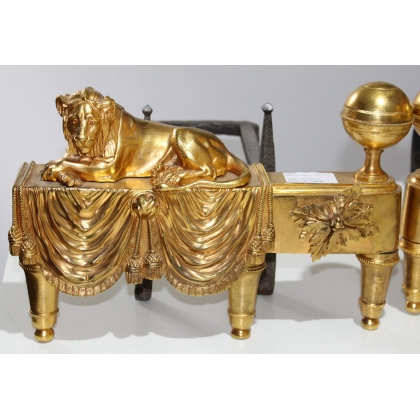 Paire de chenets "Lions". sur  Moinat SA  - Antiquités décoration