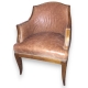 Fauteuil style Directoire en cuir brun