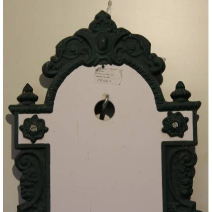 Enamelled cast aluminium fountain