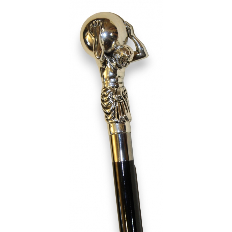 Walking stick with a silver Atlas knob