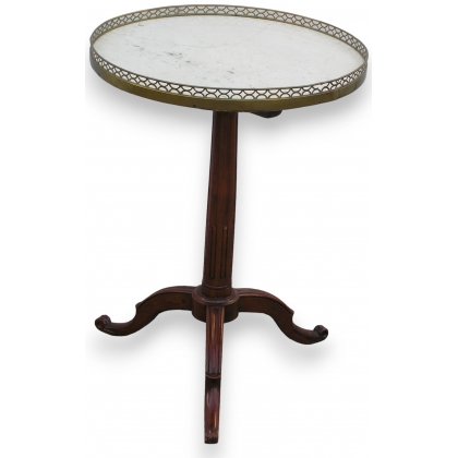  Guéridon rond, tripode, Louis XVI, marbre blanc sur  Moinat SA  - Antiquités décoration