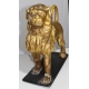 Lion italien en bois sculpté doré