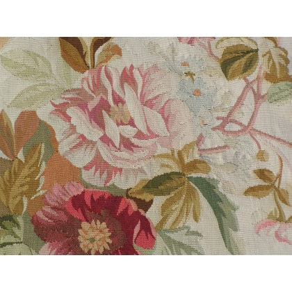 Louis-Philippe Aubusson carpet with motifs by  Moinat SA  - Antiques and home décor